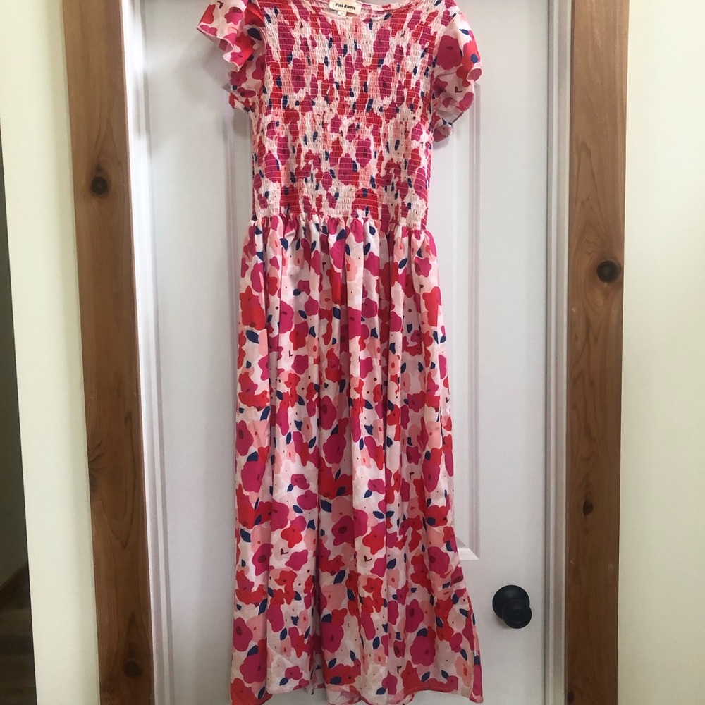 Size medium new without tags Clad and Cloth dress